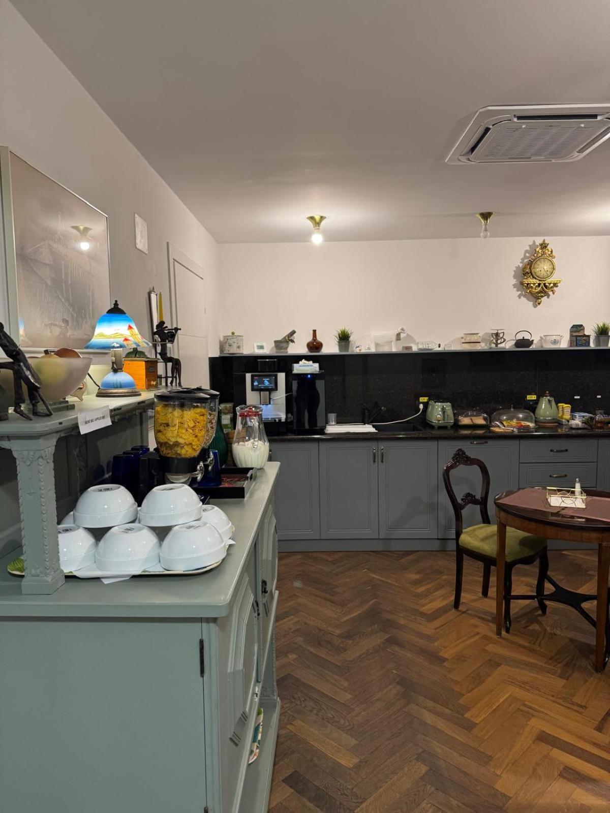 Nobel Boutique Aparthotel Bucharest
