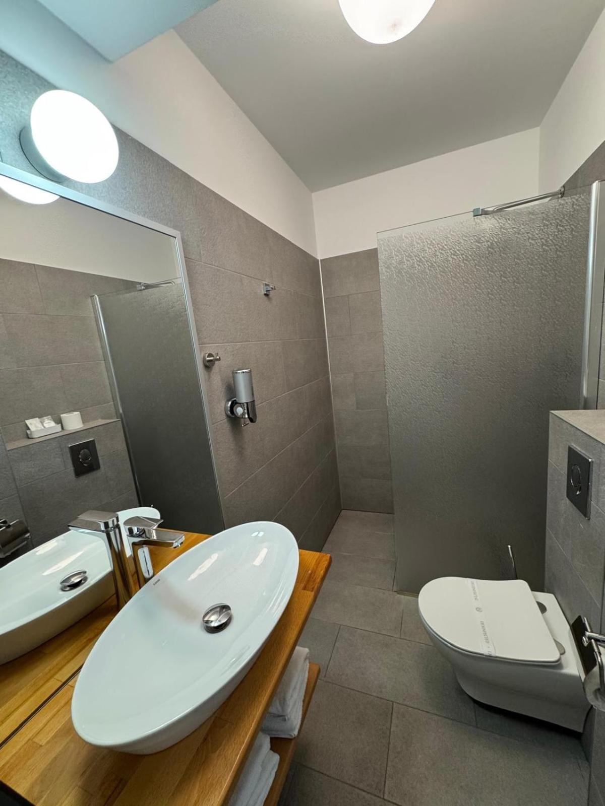 Nobel Boutique Aparthotel 3*
